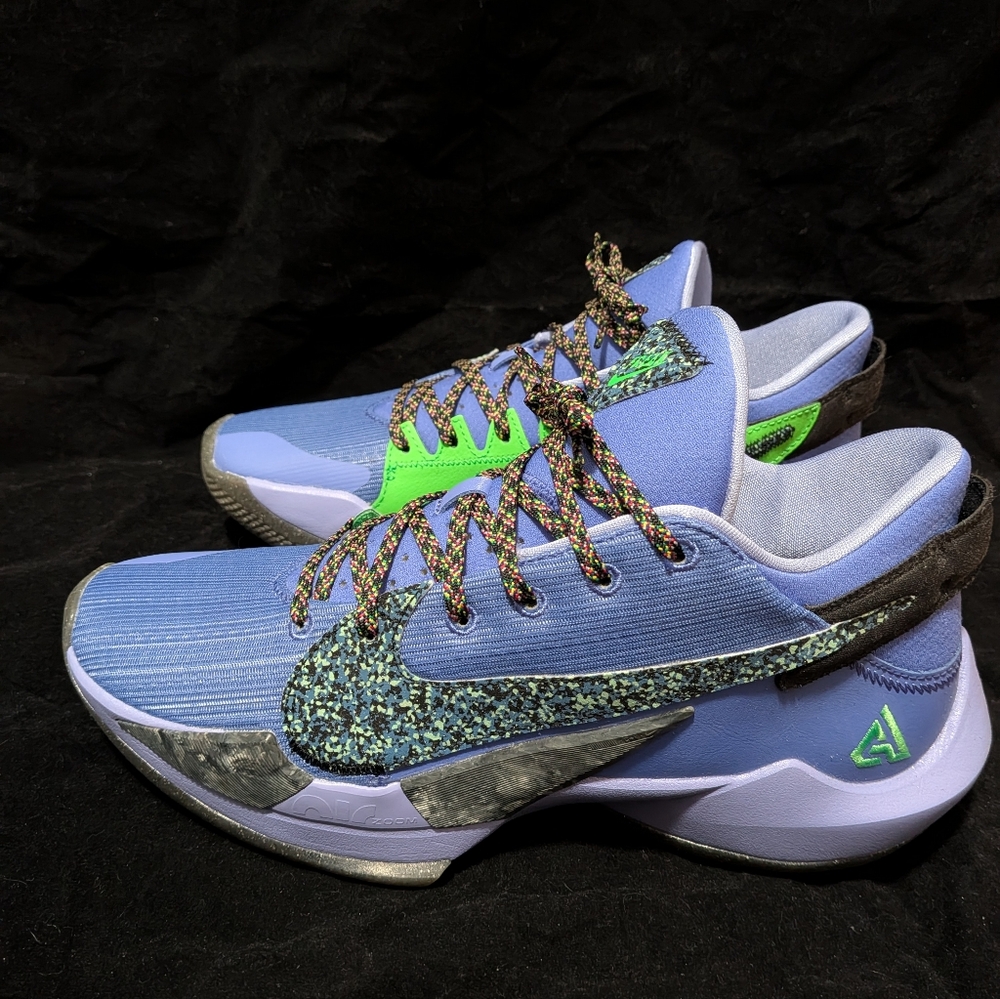 Nike Zoom Freak 2 Play For The Future Size 8.5 CK5424 500 Basketball